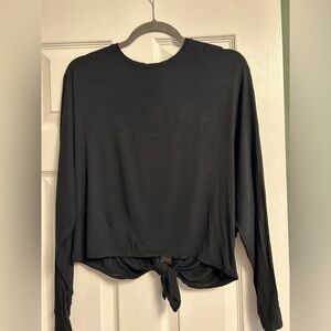 Aritzia Babaton Lonny Tie Back Shirt
